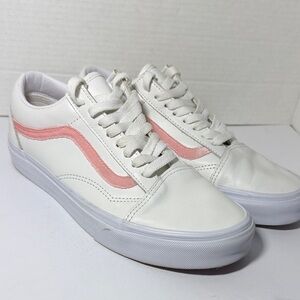 Vans Women's Sneakers in White and Pink Size 9
